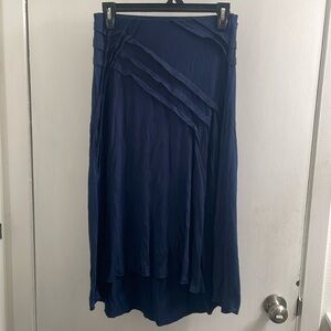 Max Edition blue skirt size small